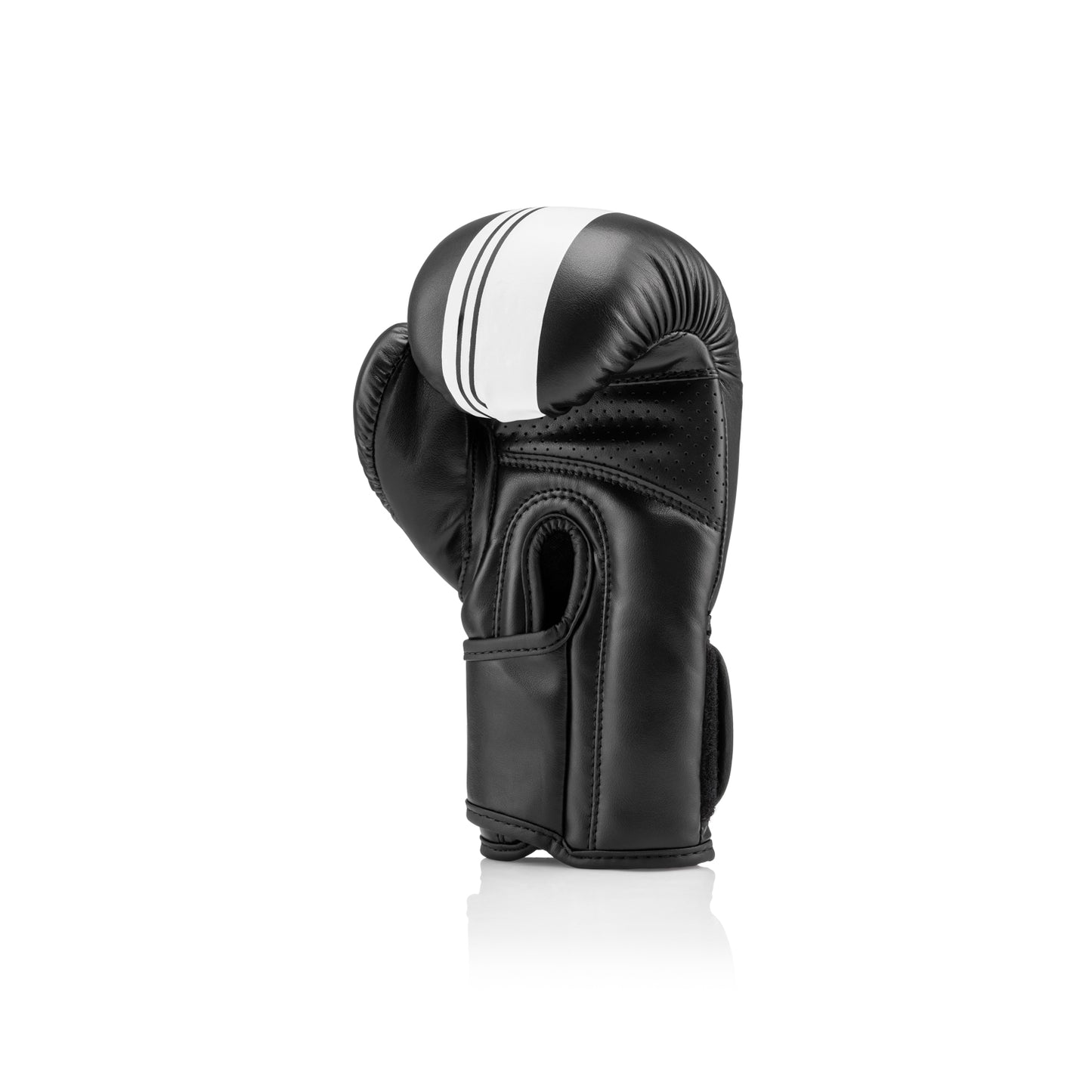 Kids Essential - Black & White