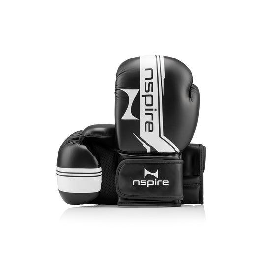 Essential – Black & White