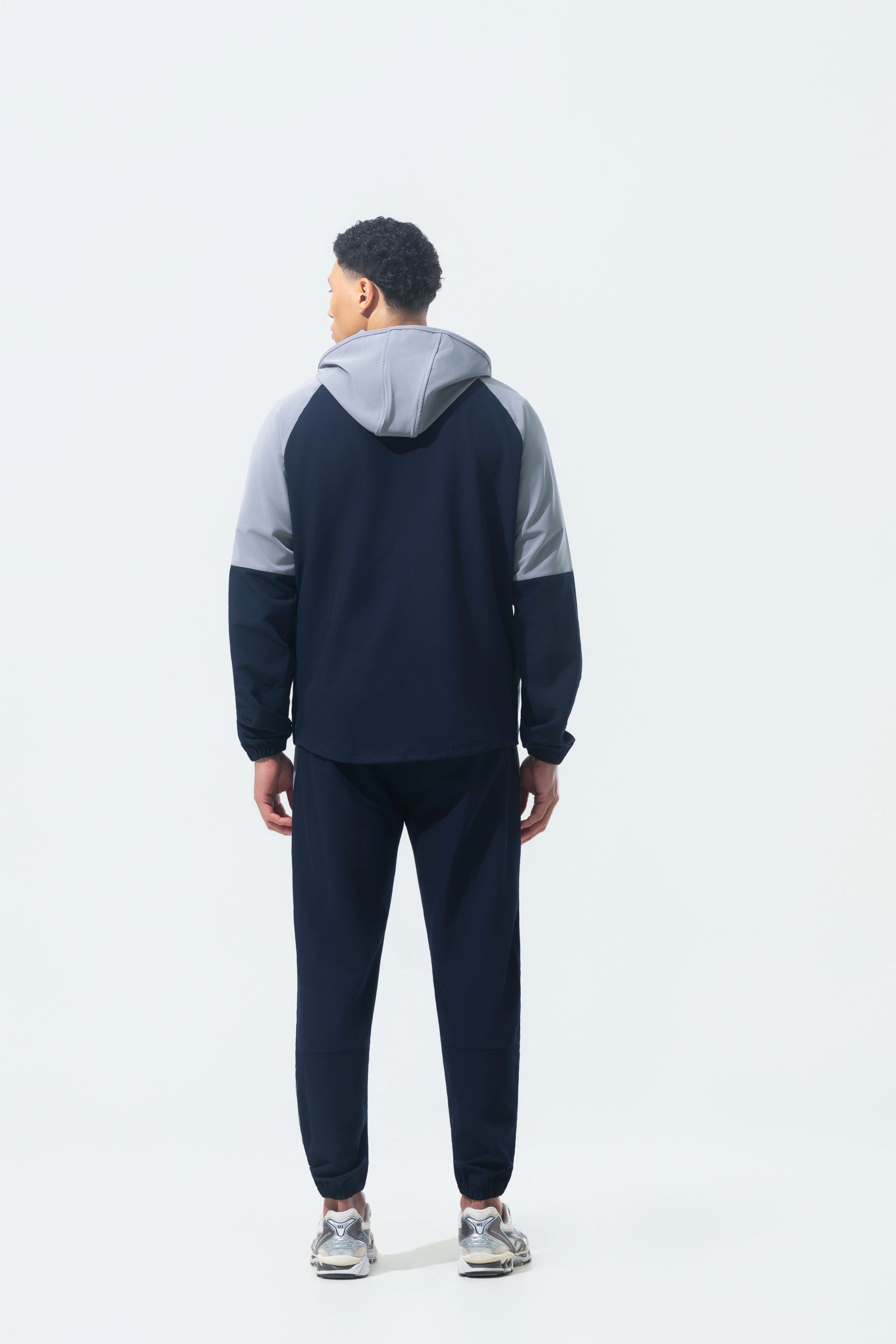 Elite Performance Tracksuit – Navy/Silver