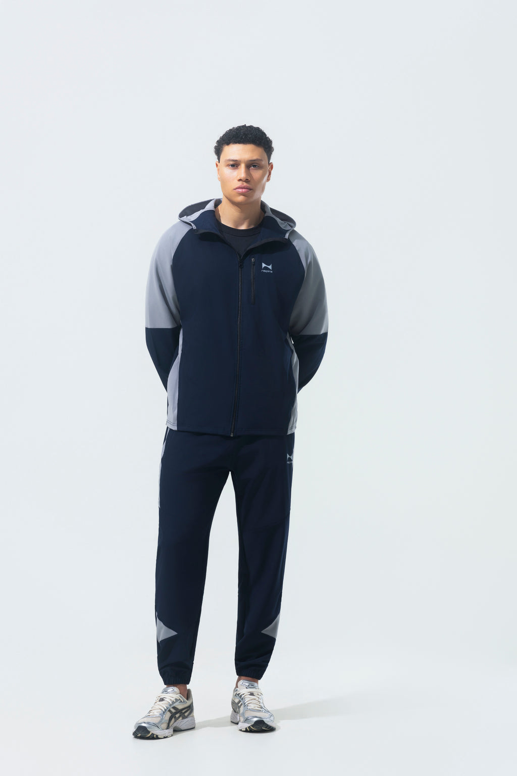 Elite Performance Tracksuit – Navy/Silver