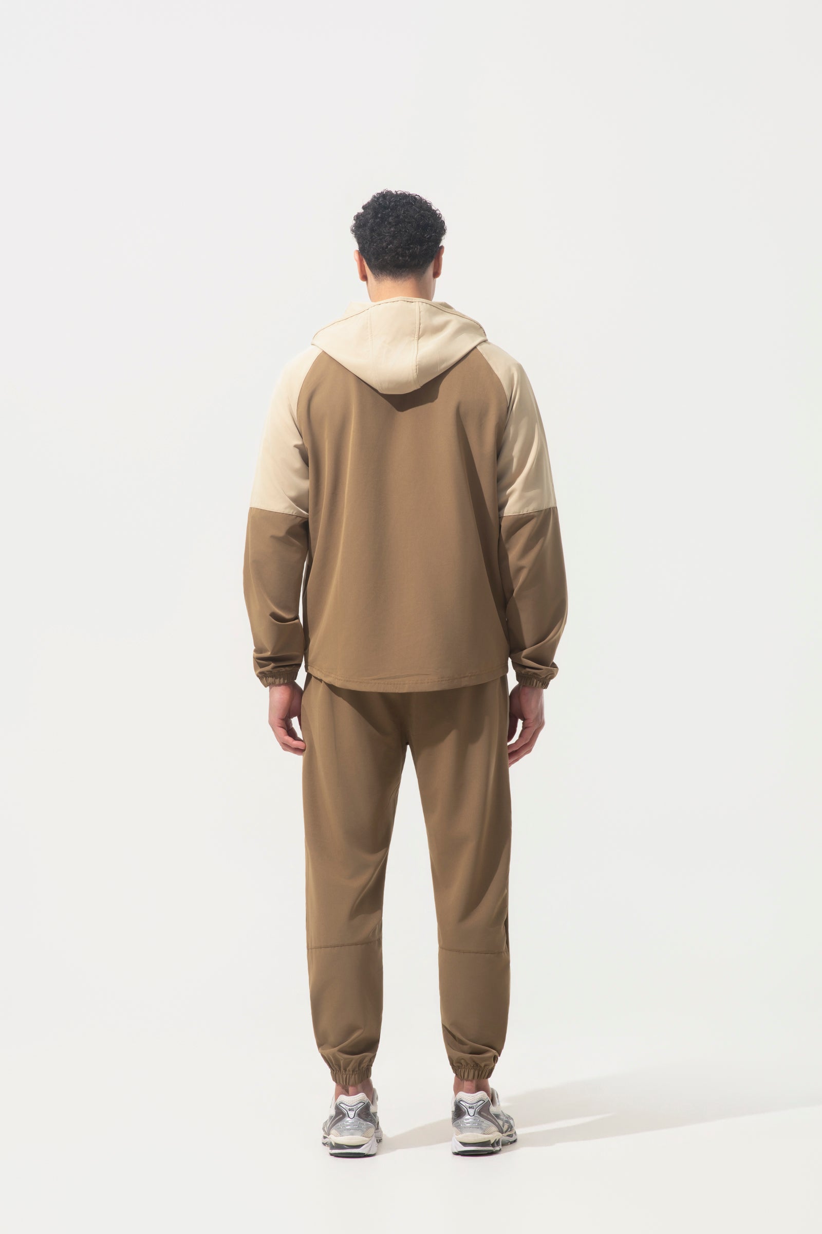 Elite Performance Tracksuit – Mocca