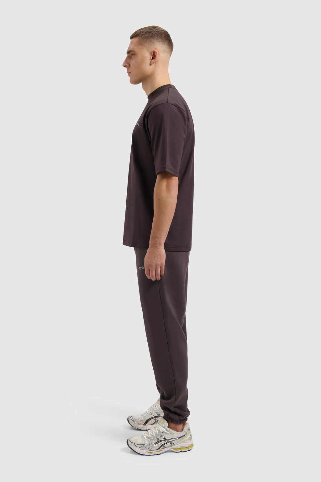 Lifestyle T-shirt - Dark Brown