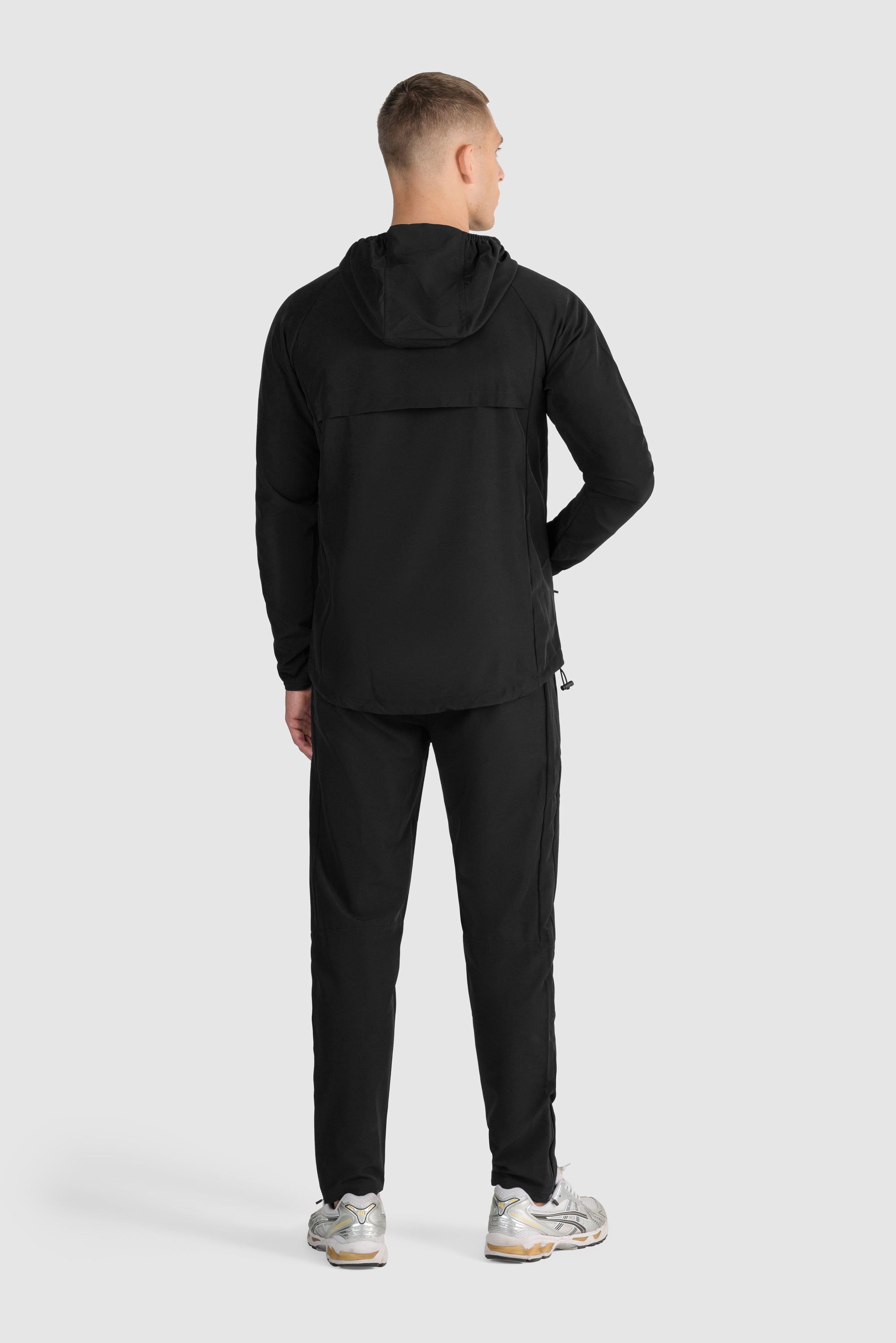 Performance Tracksuit – Black